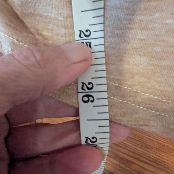 Pink Crochet Blouse with Relaxed Style - Picture 5 of 6